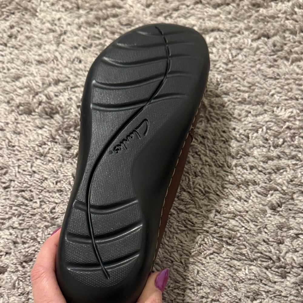 Clarks Brown Leather Slip-Ons - Picture 4 of 5